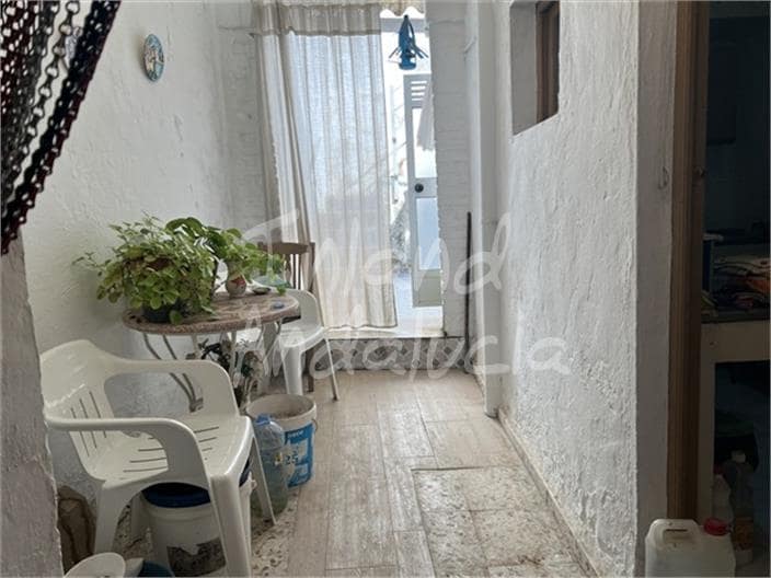 4 bedroom Townhouse for sale in Luque - € 43,000 (Ref: 9841986)