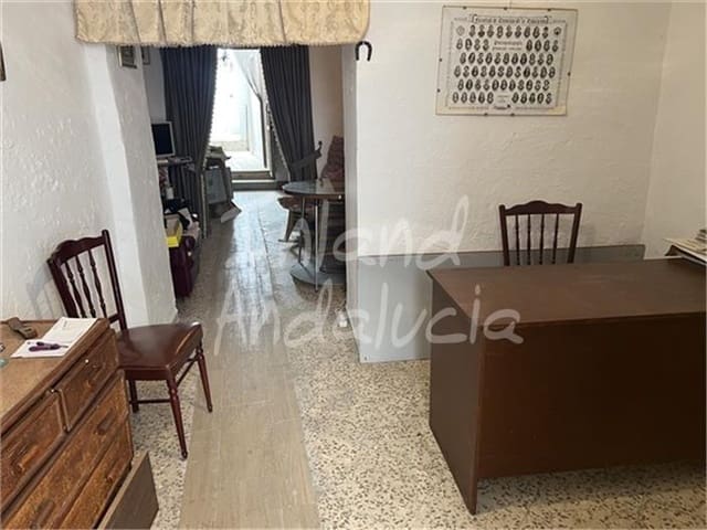 4 camera da letto Casa in vendita in Luque - 43.000 € (Rif: 9841986)