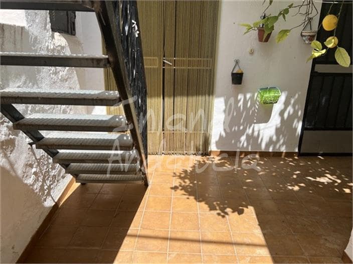 4 bedroom Townhouse for sale in Luque - € 88,000 (Ref: 9844707)