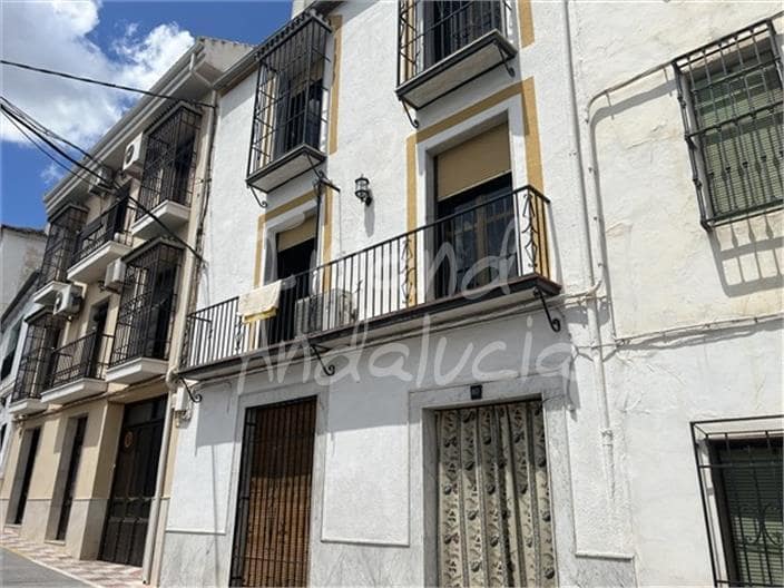 4 bedroom Townhouse for sale in Luque - € 88,000 (Ref: 9844707)