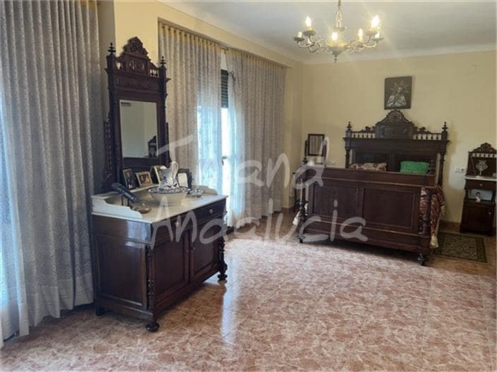 4 bedroom Townhouse for sale in Luque - € 88,000 (Ref: 9844707)