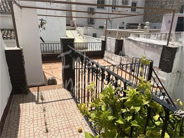 4 sypialnia Dom na sprzedaż w Luque - 88 000 € (Ref: 9844707)