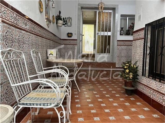 4 sypialnia Dom na sprzedaż w Luque - 88 000 € (Ref: 9844707)