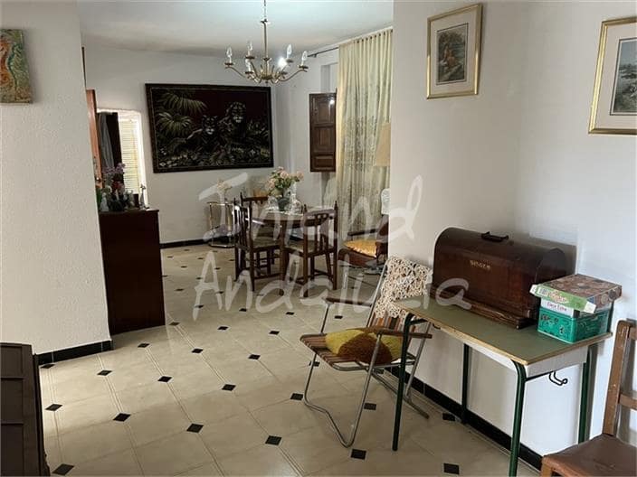 5 bedroom Finca/Country House for sale in Ermita Nueva with garage - € 97,000 (Ref: 9848903)