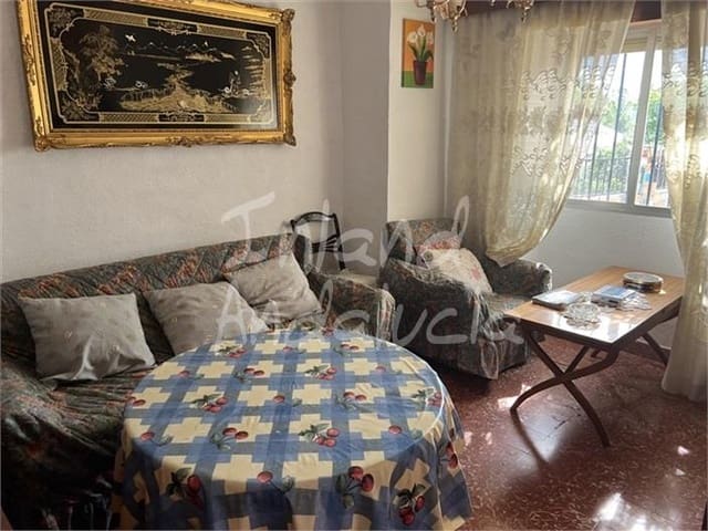 5 soveværelse Finca/Landehus til salg i Ermita Nueva, Alcalá la Real med garage - € 97.000 (Ref: 9848903)