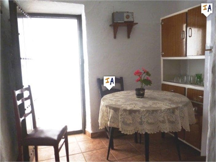 3 soveværelse Finca/Landehus til salg i Villanueva de Algaidas med garage - € 110.000 (Ref: 9850790)