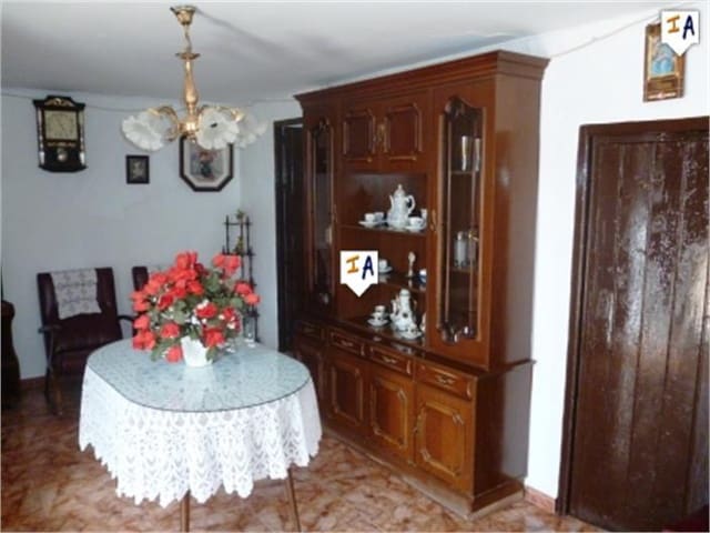 3 soverom Finca/Herregård til salgs i Villanueva de Algaidas med garasje - € 110 000 (Ref: 9850790)