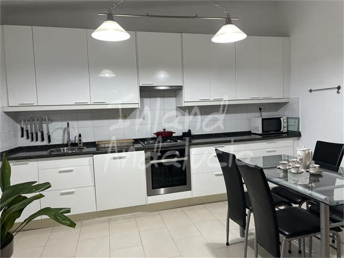3 bedroom Finca/Country House for sale in La Rabita with garage - € 188,000 (Ref: 9850791)