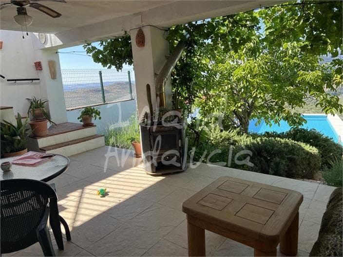 3 bedroom Finca/Country House for sale in La Rabita with garage - € 188,000 (Ref: 9850791)
