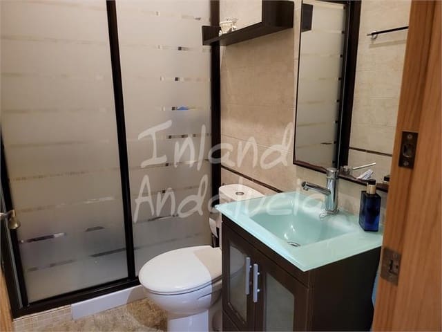 4 slaapkamer Huis te koop in Cuevas Bajas met garage - € 350.000 (Ref: 9868068)