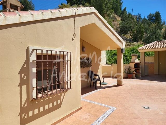 4 slaapkamer Huis te koop in Cuevas Bajas met garage - € 350.000 (Ref: 9868068)