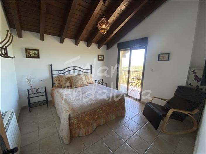4 Zimmer Finca/Landgut zu verkaufen in Alcala la Real mit Pool Garage - 444.000 € (Ref: 9872847)