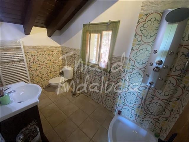 4 Zimmer Finca/Landgut zu verkaufen in Alcalá la Real mit Pool Garage - 444.000 € (Ref: 9872847)