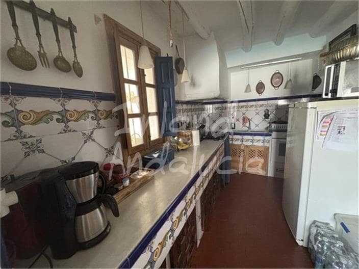 9 quarto Quinta/Casa Rural para venda em Fuente-Tojar com piscina garagem - 520 000 € (Ref: 9875561)
