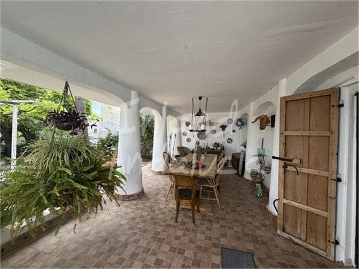 9 quarto Quinta/Casa Rural para venda em Fuente-Tojar com piscina garagem - 520 000 € (Ref: 9875561)