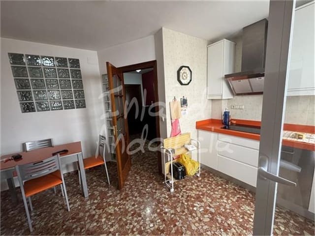 5 slaapkamer Huis te koop in Alcalá la Real met garage - € 190.000 (Ref: 9877763)