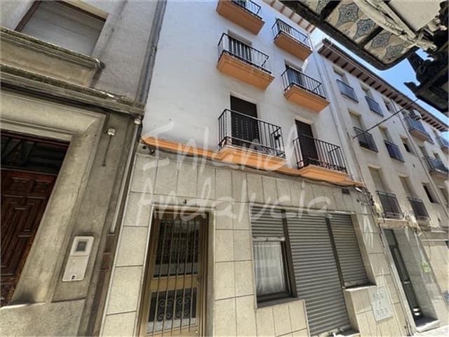 5 slaapkamer Huis te koop in Alcalá la Real met garage - € 190.000 (Ref: 9877763)