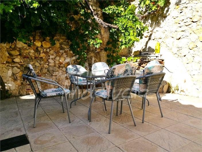 3 soveværelse Byhus til salg i Martos med swimmingpool garage - € 130.000 (Ref: 9877764)