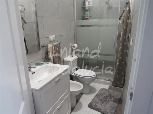 2 soveværelse Villa til salg i Andújar med swimmingpool garage - € 465.000 (Ref: 9880475)