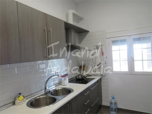 2 soveværelse Villa til salg i Andújar med swimmingpool garage - € 465.000 (Ref: 9880475)