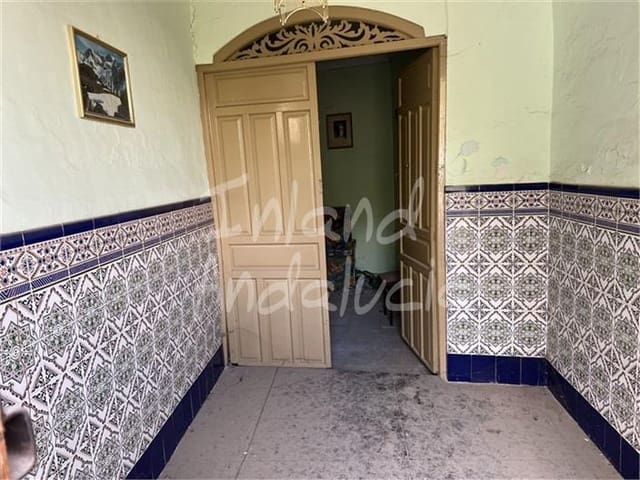6 sypialnia Dom na sprzedaż w Castillo de Locubín - 67 000 € (Ref: 9883871)
