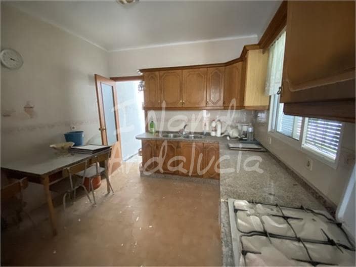 5 camera da letto Casa in vendita in Monturque con garage - 135.000 € (Rif: 9893599)