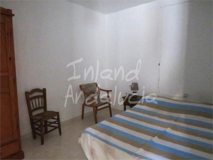 4 quarto Casa em Banda para venda em Alcaudete - 50 000 € (Ref: 9893600)