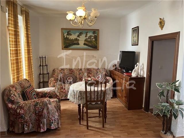 3 bedroom Townhouse for sale in Frailes - € 47,000 (Ref: 9895658)