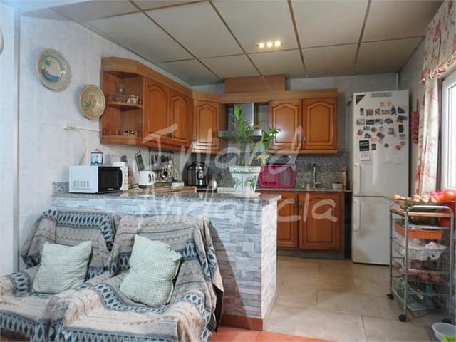 3 quarto Casa em Banda para venda em Alcaudete - 110 000 € (Ref: 9898612)