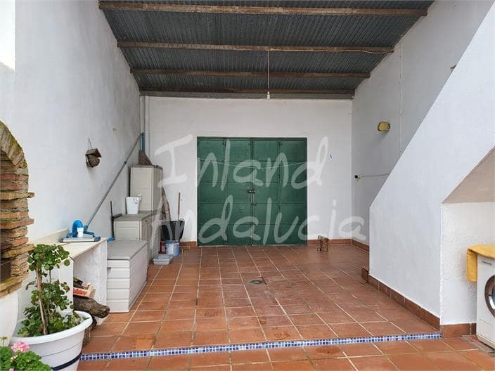 2 Zimmer Villa zu verkaufen in Lora de Estepa mit Pool Garage - 198.000 € (Ref: 9900829)