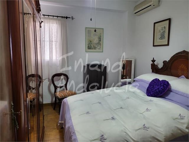 2 Zimmer Villa zu verkaufen in Lora de Estepa mit Pool Garage - 198.000 € (Ref: 9900829)