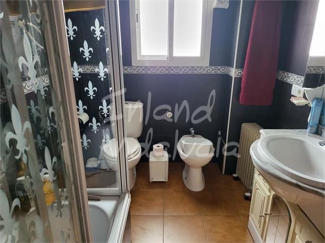 2 Zimmer Villa zu verkaufen in Lora de Estepa mit Pool Garage - 198.000 € (Ref: 9900829)