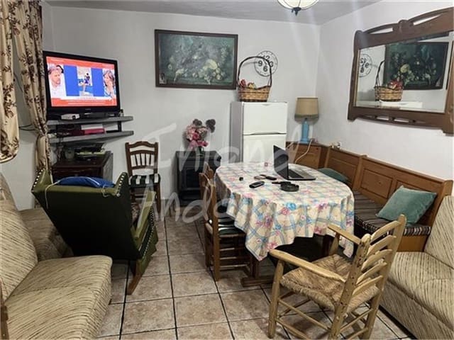 5 bedroom Finca/Country House for sale in Montefrío with pool garage - € 320,000 (Ref: 9902686)