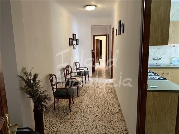 3 bedroom Apartment for sale in Priego de Cordoba - € 75,000 (Ref: 9902687)