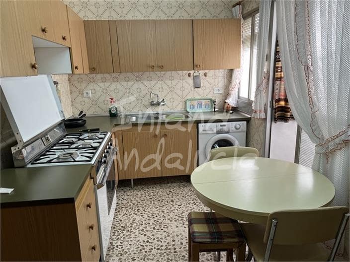3 bedroom Apartment for sale in Priego de Cordoba - € 75,000 (Ref: 9902687)