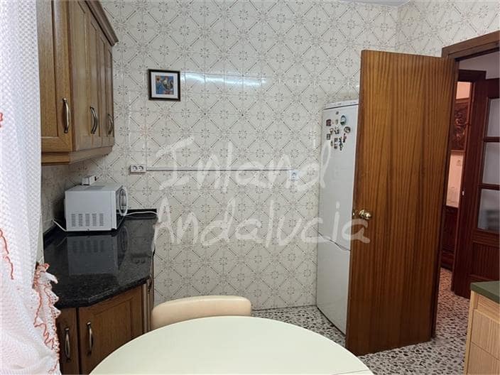 3 bedroom Apartment for sale in Priego de Cordoba - € 75,000 (Ref: 9902687)