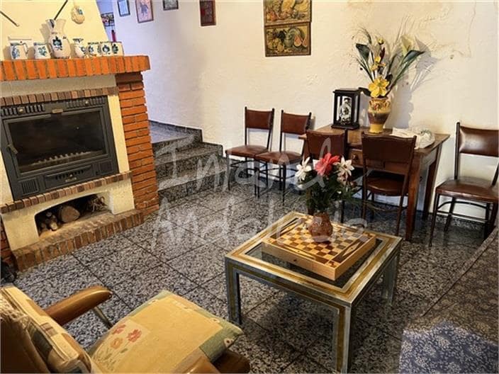 3 bedroom Townhouse for sale in Frailes - € 99,000 (Ref: 9907480)
