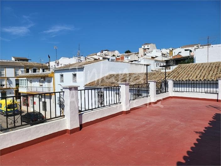 4 bedroom Townhouse for sale in Monturque with garage - € 159,950 (Ref: 9907482)