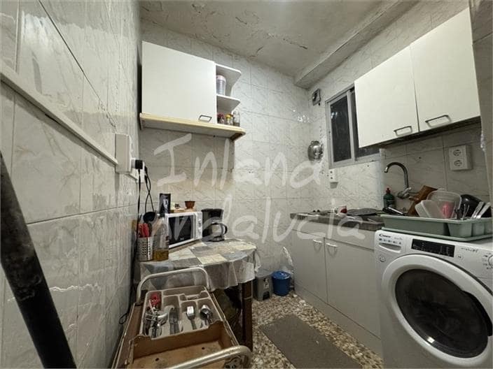 2 bedroom Townhouse for sale in Alcala la Real with garage - € 48,000 (Ref: 9909877)