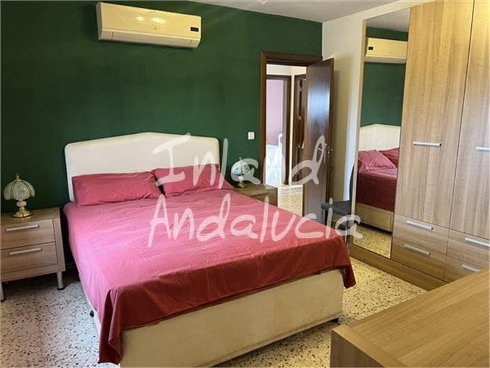 6 bedroom Townhouse for sale in Fuente Alamo with pool garage - € 235,000 (Ref: 9912378)