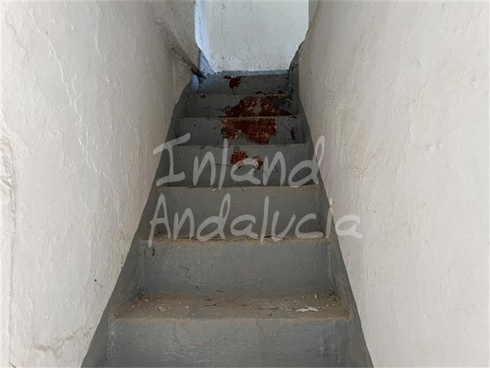 3 bedroom Finca/Country House for sale in Priego de Cordoba - € 29,000 (Ref: 9921580)