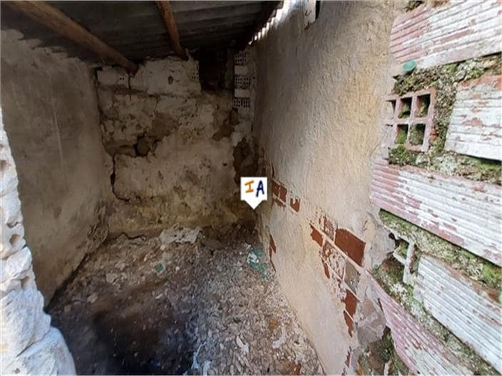 Townhouse for sale in Luque with garage - € 14,000 (Ref: 9923127)