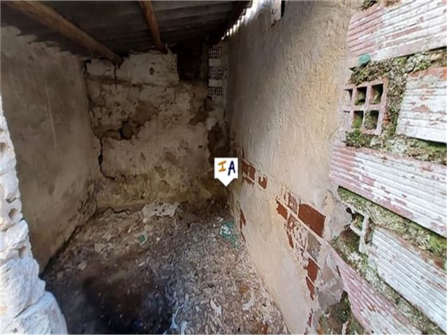 Casa in vendita in Luque con garage - 14.000 € (Rif: 9923127)