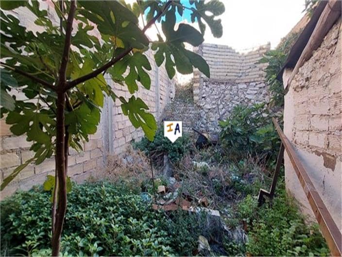Townhouse for sale in Luque with garage - € 14,000 (Ref: 9923127)