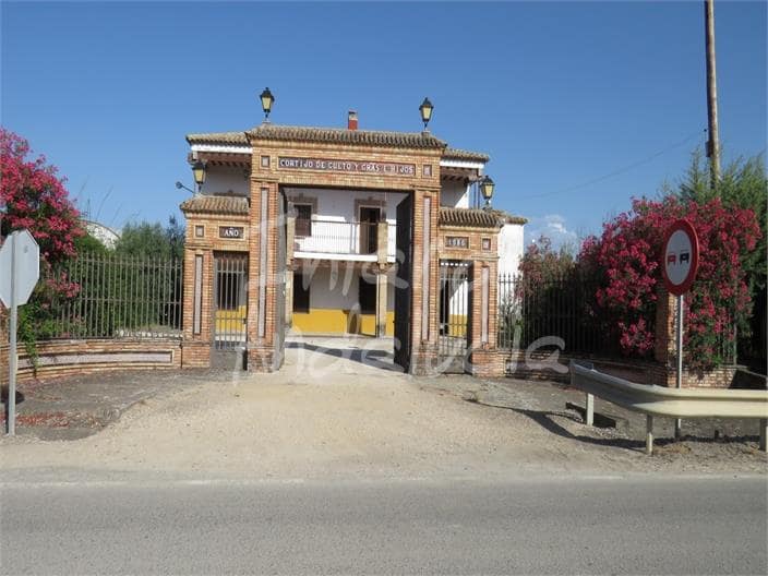 Finca/Casa Rural de 8 habitaciones en Porcuna en venta con piscina garaje - 265.000 € (Ref: 9923128)