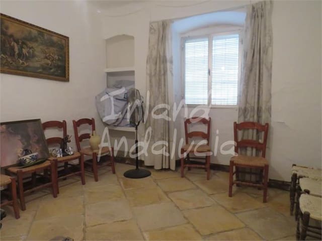 Finca/Casa Rural de 8 habitaciones en Porcuna en venta con piscina garaje - 265.000 € (Ref: 9923128)