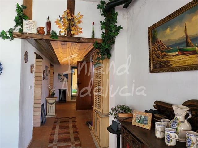 4 sovrum Villa till salu i Marchena med pool garage - 240 000 € (Ref: 9926602)