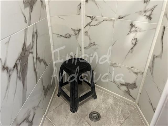 1 Zimmer Haus zu verkaufen in Castillo de Locubín - 35.000 € (Ref: 9928629)
