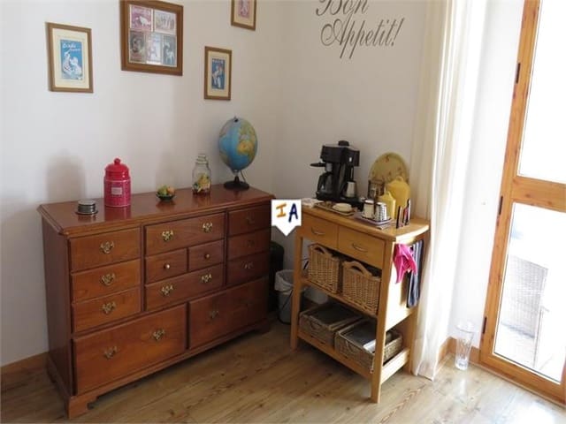 3 bedroom Townhouse for sale in Carchelejo, Cárcheles with pool garage - € 95,000 (Ref: 9939242)