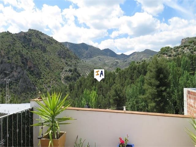 3 bedroom Townhouse for sale in Carchelejo, Cárcheles with pool garage - € 95,000 (Ref: 9939242)